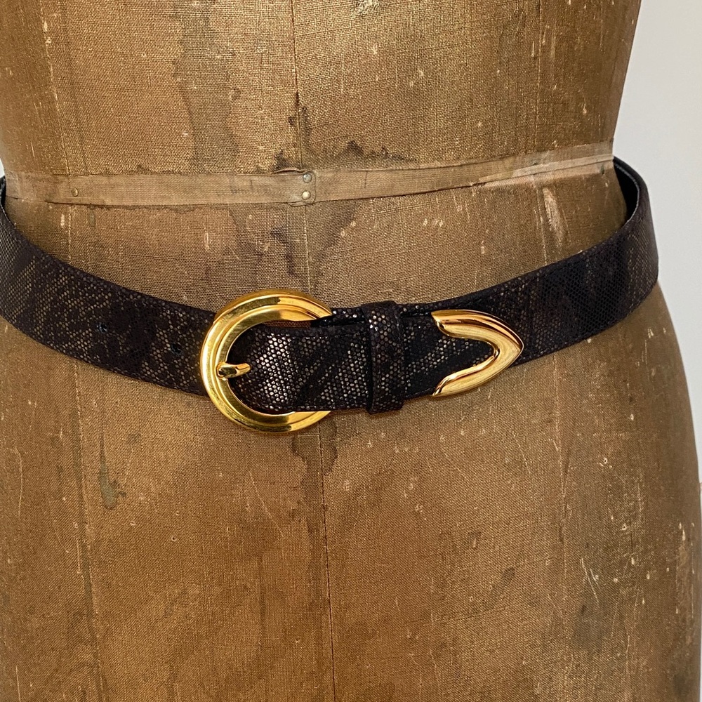 Elegant Black and Gold Women's Belt